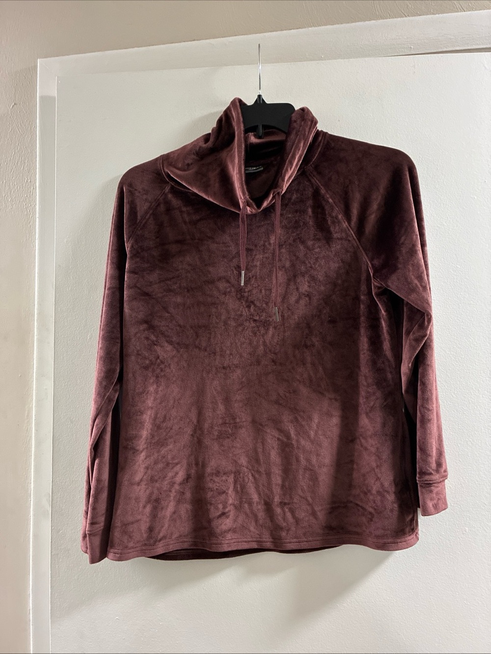 Plush Funnel Neck Hoodie - Women's Burgundy